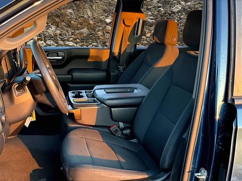 Used 2020 Chevrolet Silverado 1500 Custom w/ Custom Value Package image 24