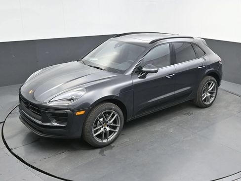 New 2026 Porsche Macan AWD/4WD image 26