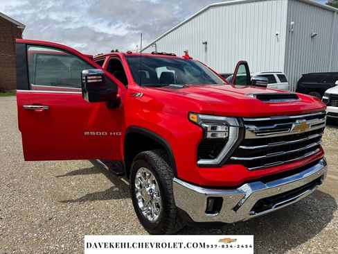 Used 2024 Chevrolet Silverado 2500 LTZ w/ LTZ Premium Package AWD/4WD image 42