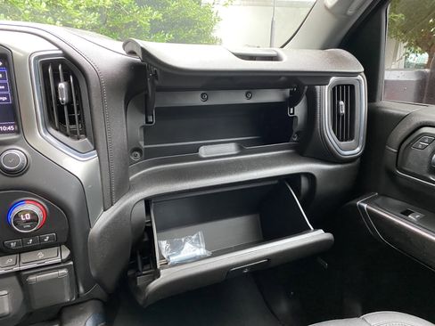 Used 2022 Chevrolet Silverado 2500 LTZ w/ LTZ Premium Package AWD/4WD image 33