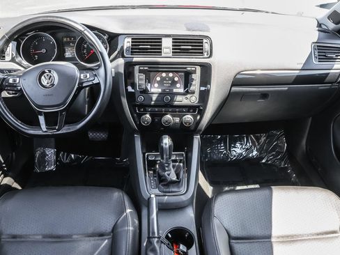 Used 2015 Volkswagen Jetta TDI SEL FWD image 31