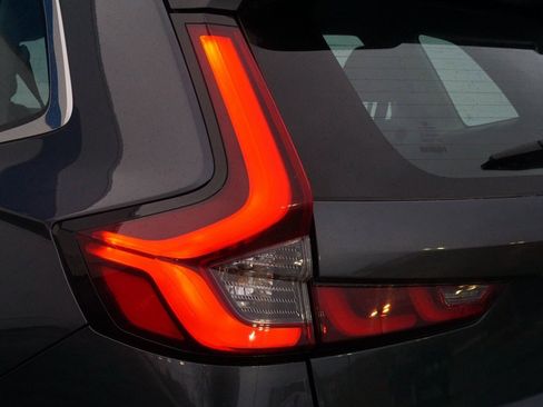 Used 2023 Honda CR-V LX image 30