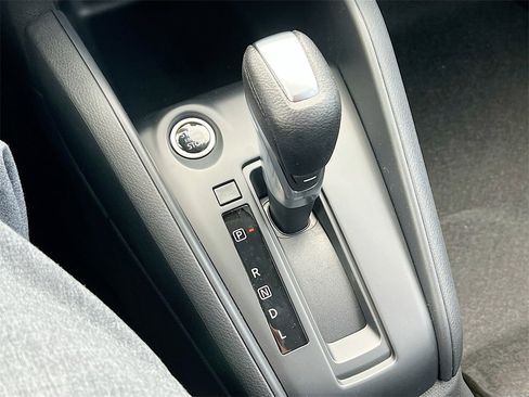 New 2025 Nissan Kicks Play S image 16