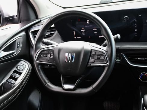 Used 2024 Buick Encore GX Sport Touring FWD image 18