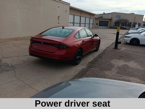 New 2025 Honda Accord SE image 4
