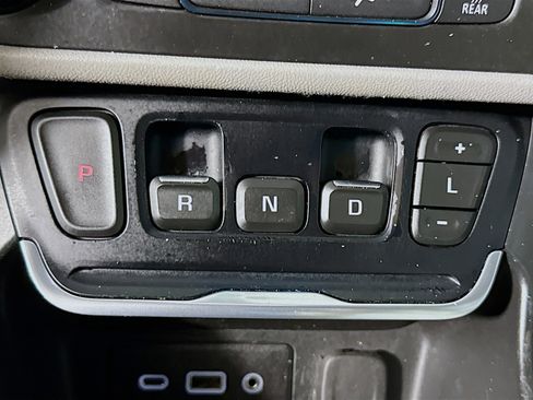 Used 2018 GMC Terrain SLE image 20