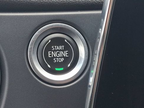 Certified 2023 Chevrolet Blazer Premier FWD image 24