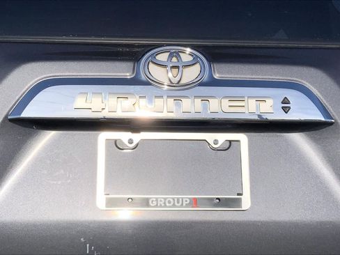 Used 2021 Toyota 4Runner Limited image 31