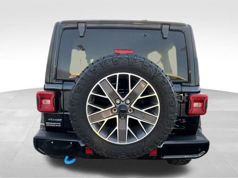 Used 2024 Jeep Wrangler High Altitude image 6