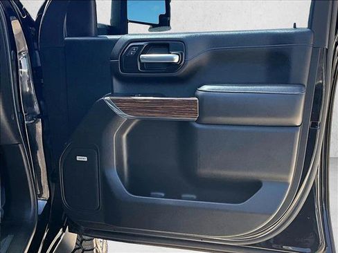 Used 2022 Chevrolet Silverado 2500 High Country w/ Safety Package II AWD/4WD image 19