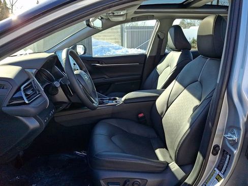 Used 2021 Toyota Camry XSE w/ Carpet Mat Package (TMS) image 14