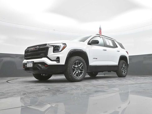 Used 2026 GMC Terrain AT4 w/ Convenience Package III AWD/4WD image 38