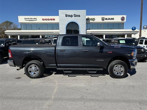 Used 2022 RAM 2500 Tradesman image 4