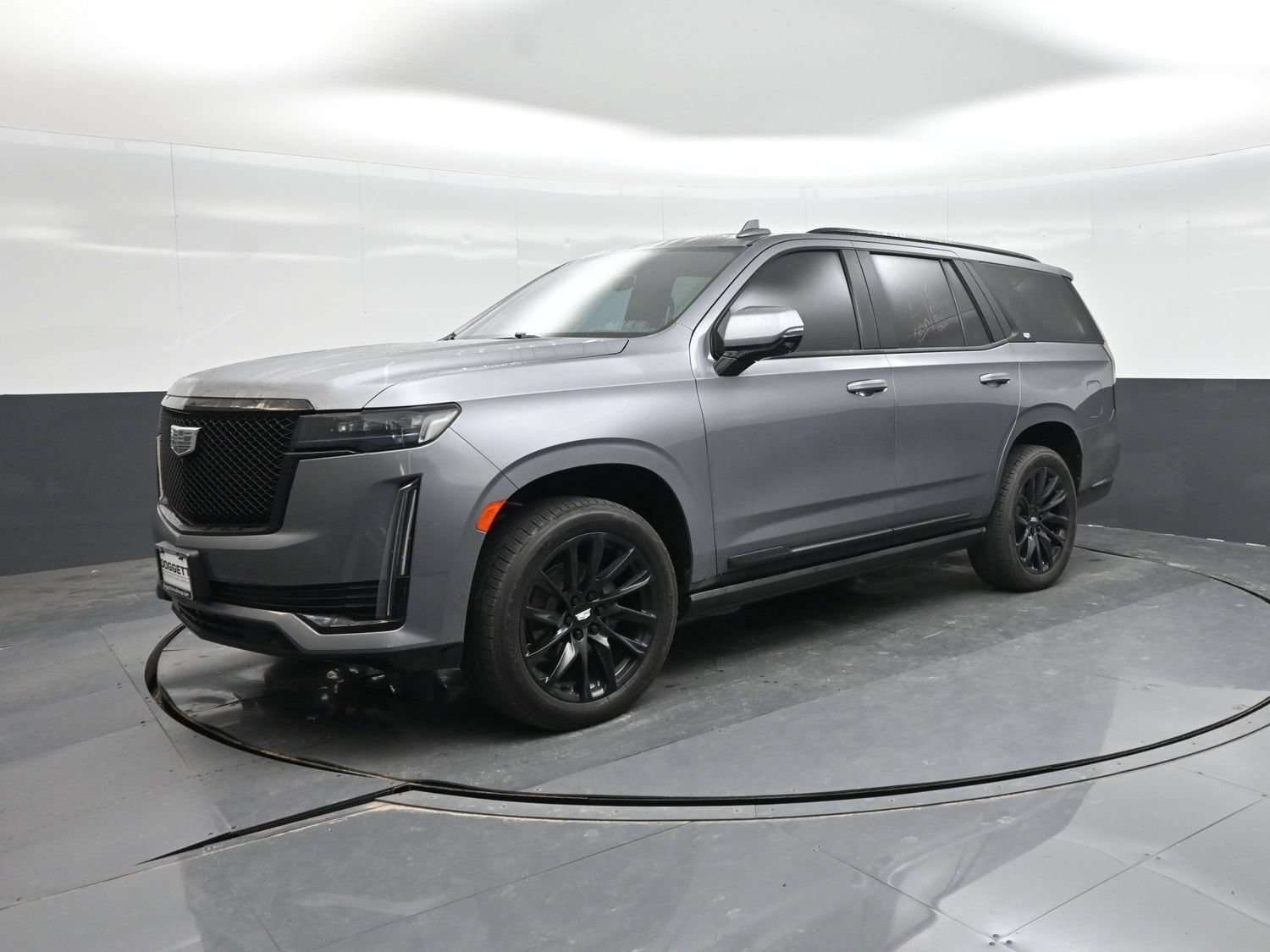 Used 2021 Cadillac Escalade Sport Platinum w/ LPO, ONYX Package AWD/4WD image 1