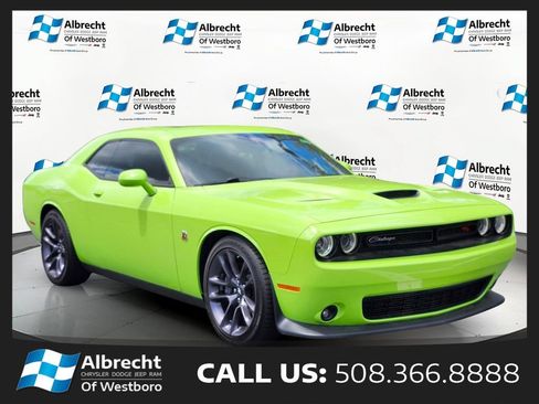 Used 2023 Dodge Challenger R/T Scat Pack w/ Plus Package RWD image 7