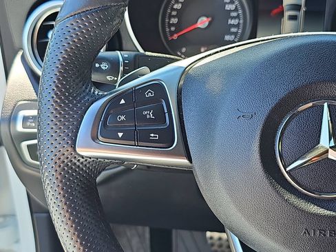 Used 2019 Mercedes-Benz GLC 300 4MATIC Coupe image 20