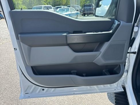 Used 2023 Ford F150 XL image 20