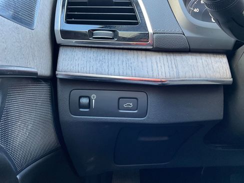 Certified 2022 Volvo XC90 T6 Inscription w/ Lounge Package image 25