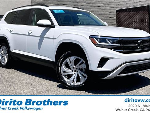 Certified 2023 Volkswagen Atlas SE AWD/4WD image 1