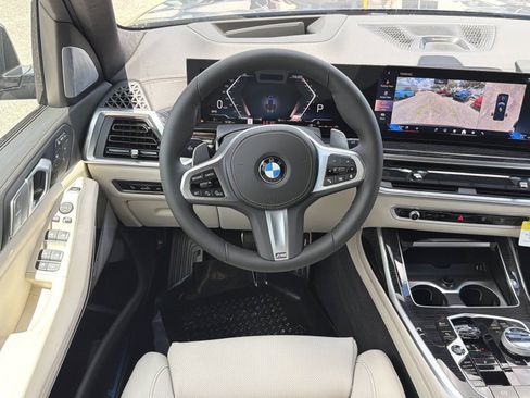New 2027 BMW X7 xDrive40i w/ Executive Package AWD/4WD image 15