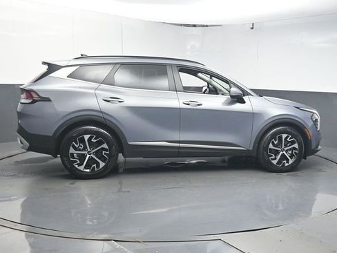 Used 2025 Kia Sportage EX w/ Premium Package FWD image 8