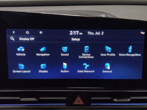 Used 2025 Hyundai Elantra Limited FWD image 25