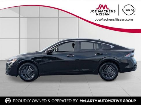 New 2026 Nissan Sentra SV w/ SV Convenience Package FWD image 3