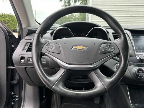 Used 2016 Chevrolet Impala LT w/ Leather Package FWD image 29