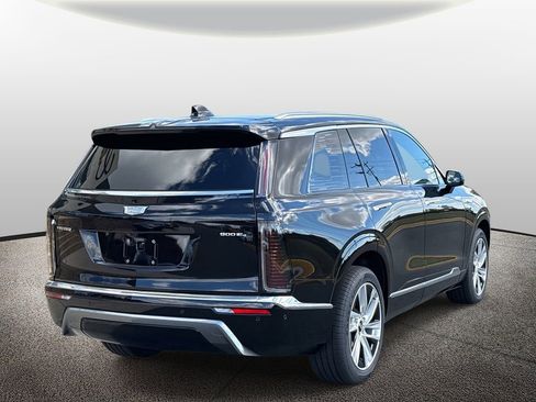New 2026 Cadillac Vistiq Luxury image 2