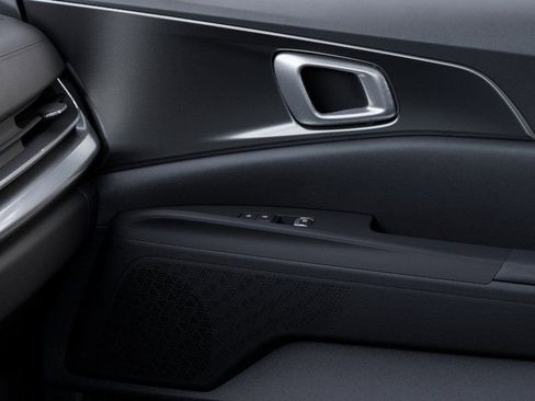 New 2026 Kia Carnival Hybrid FWD image 25
