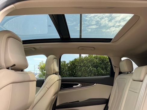 Used 2020 Lincoln Nautilus Reserve w/ Equipment Group 201A AWD/4WD image 19