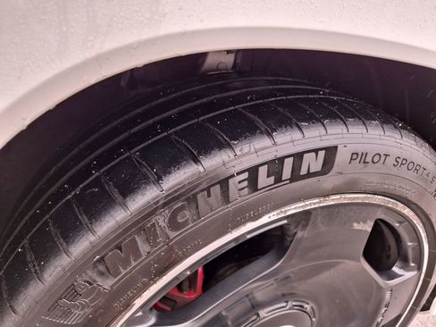 Used 2024 Mercedes-Benz GLS 63 AMG 4MATIC image 16