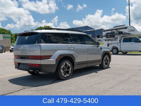 Used 2024 Hyundai Santa Fe SEL FWD image 6