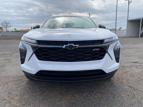 Used 2024 Chevrolet Trax RS w/ Driver Confidence Package FWD image 16