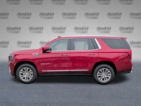 Used 2023 GMC Yukon Denali w/ Advanced Technology Package image 10