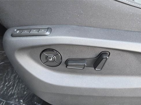 New 2026 Volkswagen Tiguan SEL R-Line AWD/4WD image 14