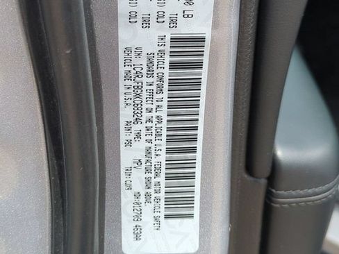 Used 2019 Jeep Grand Cherokee Limited AWD/4WD image 22