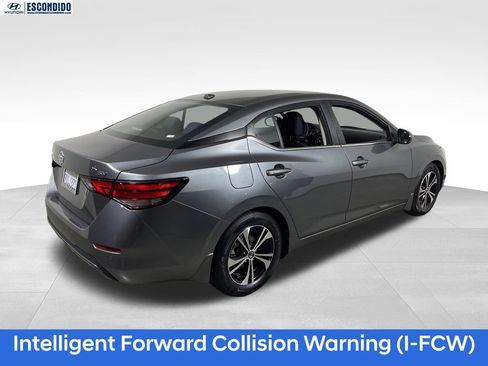 Used 2020 Nissan Sentra SV FWD image 5