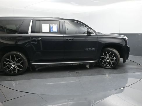 Used 2019 GMC Yukon XL SLT AWD/4WD image 33