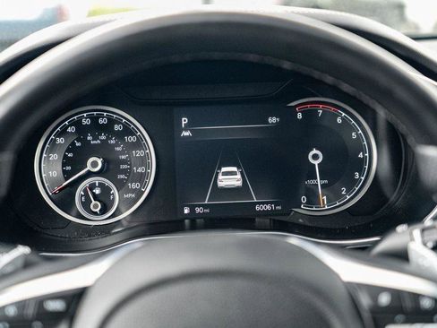 Used 2022 Genesis G70 2.0T image 18