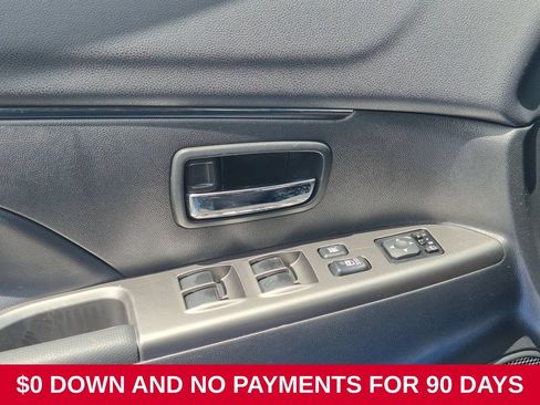 Used 2025 Mitsubishi Outlander Sport SE AWD/4WD image 10