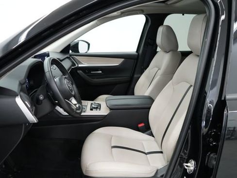Used 2024 MAZDA CX-90 Plug-In Hybrid w/ Preferred AWD/4WD image 9