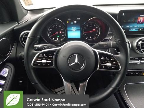 Used 2022 Mercedes-Benz GLC 300 4MATIC image 14