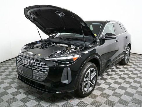 New 2025 Audi Q5 Premium image 33