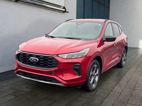 Used 2024 Ford Escape ST-Line w/ Tech Pack #1 image 7