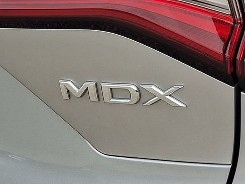 Used 2022 Acura MDX w/ Technology Package FWD image 37