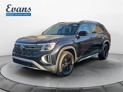 New 2026 Volkswagen Atlas Peak Edition
