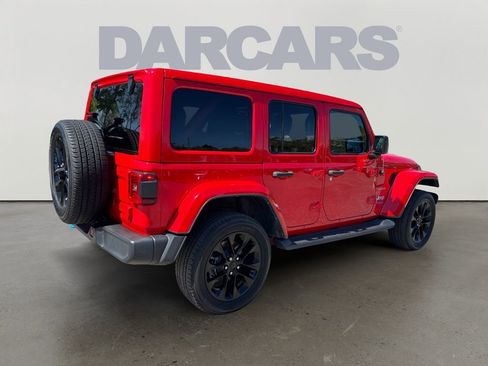 Used 2022 Jeep Wrangler Unlimited Sahara 4xe image 7