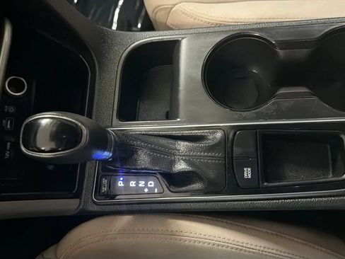 Used 2016 Hyundai Sonata SE FWD image 13