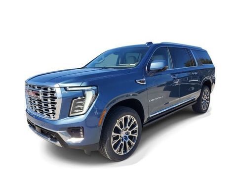 New 2026 GMC Yukon XL Denali image 3